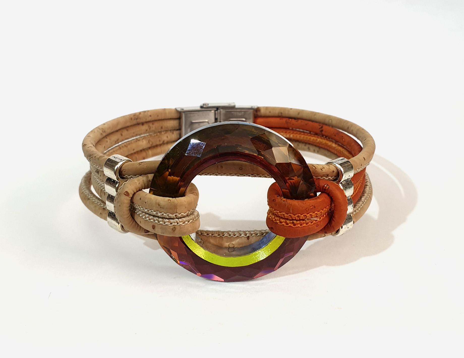 Cork bracelet, bracelets, vegan ideas, sustainable fashion, Made in Portugal 10