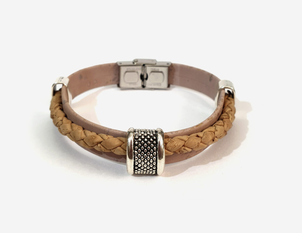 Pink Cork bracelet, bracelets, vegan ideas, sustainable fashion, Made in Portugal
