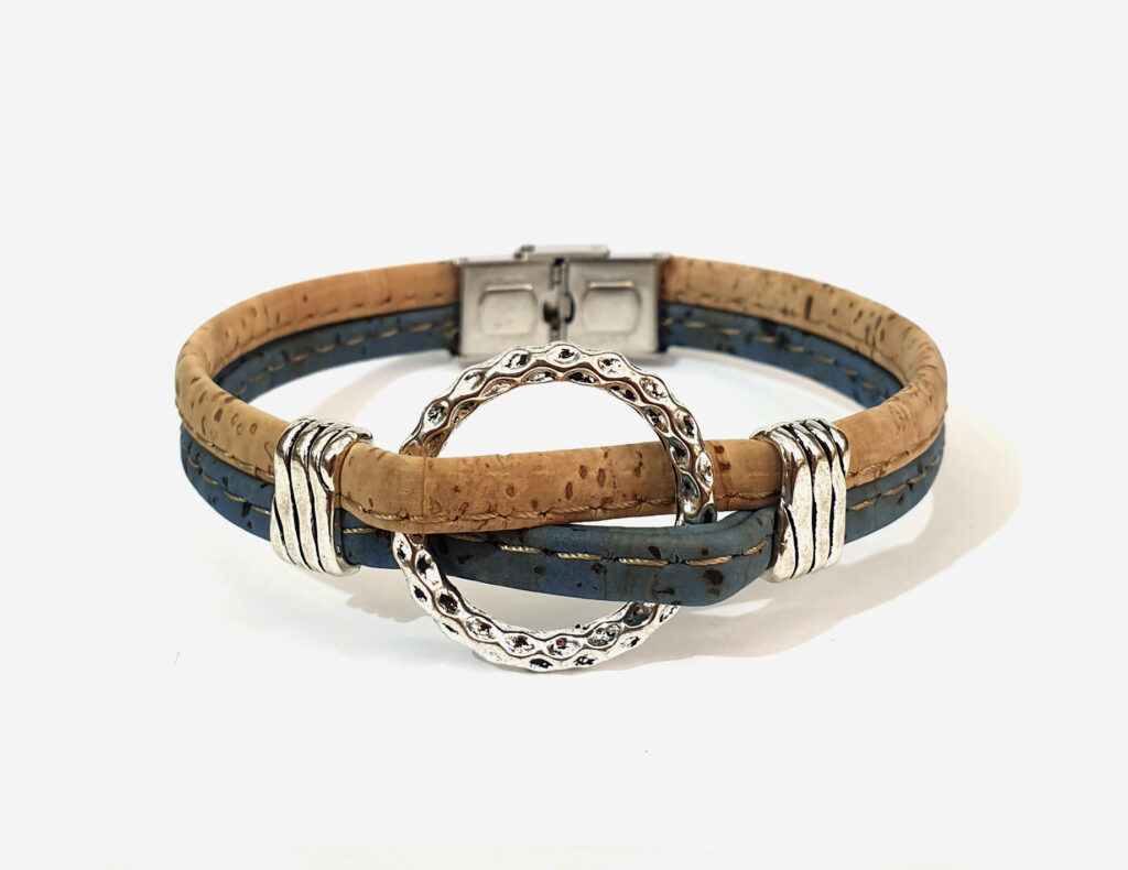 Cork bracelet, bracelets, vegan ideas, sustainable fashion, Made in Portugal 0
