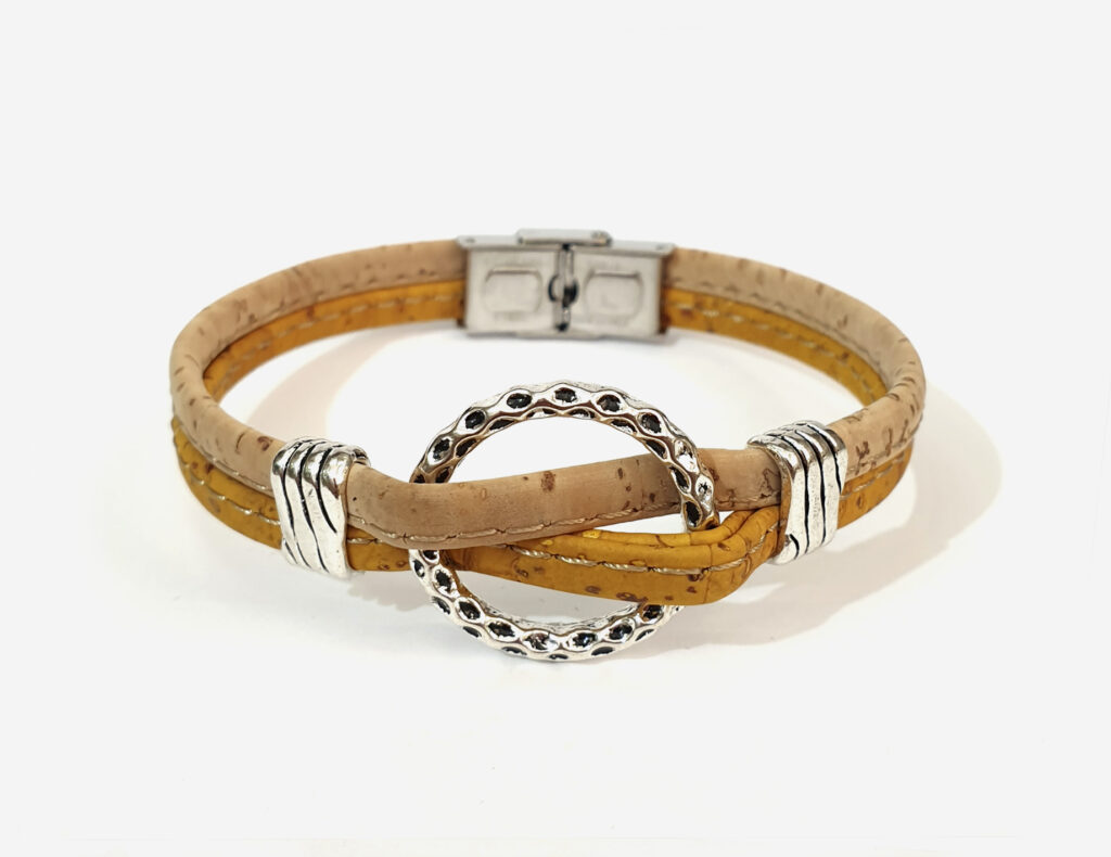 Cork bracelet, bracelets, vegan ideas, sustainable fashion, Made in Portugal yellow