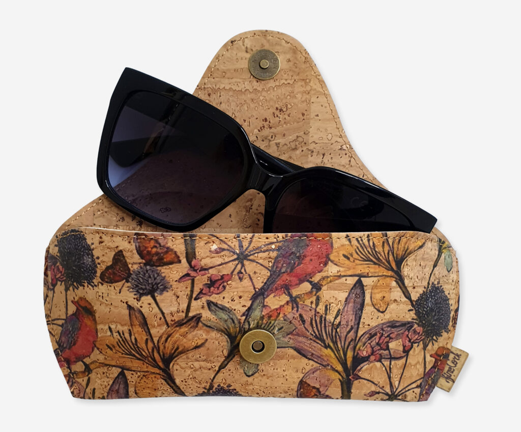 Classic Cork Glasses Case Birds