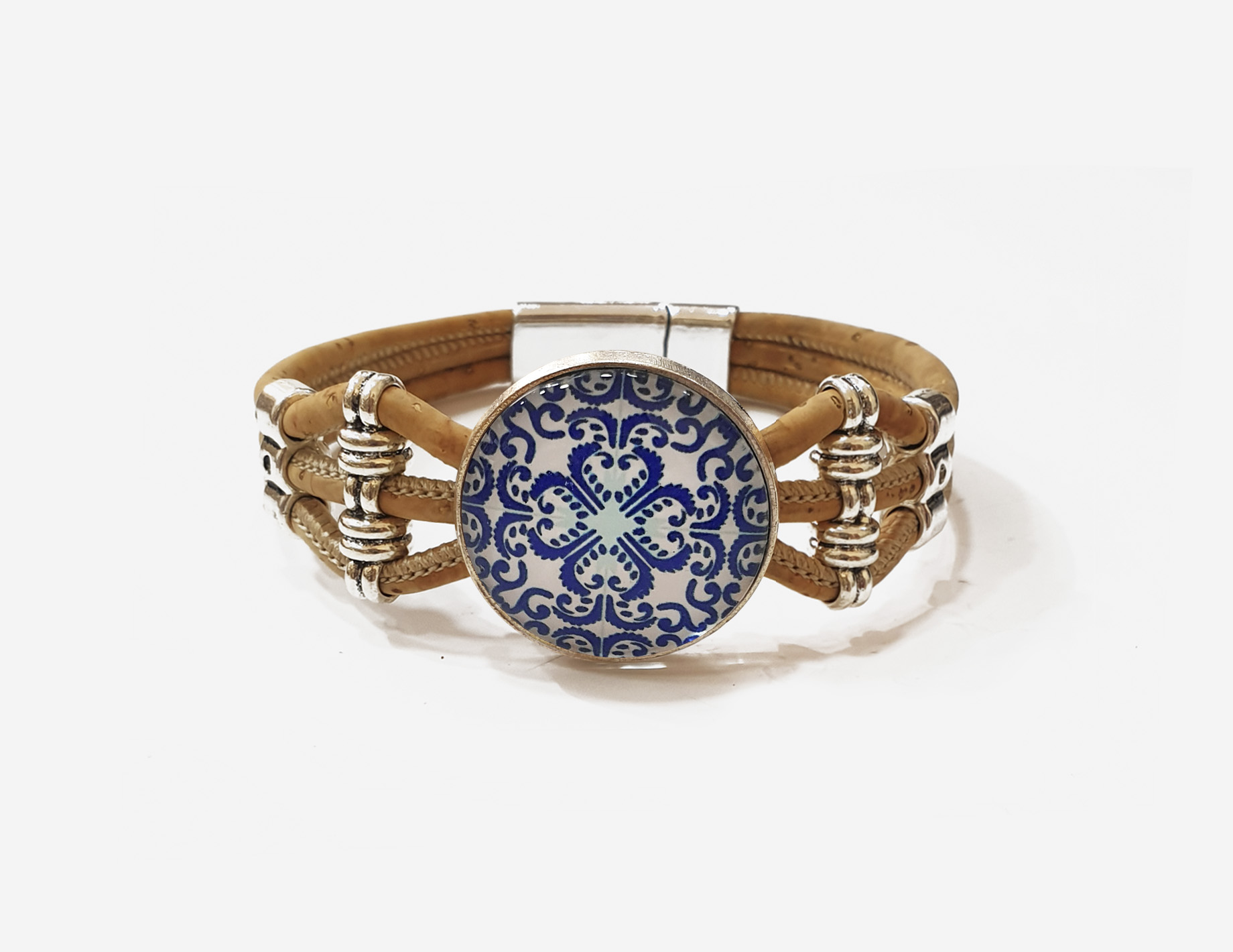 bracelet-cork-with-bigl-boll-azulejo-image5